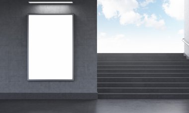 Yeraltı, merdivenlerden kadar ışık gördünüz değil mi, bir dikey panoda. Gri duvarlar. Önden Görünüm. Yeraltı reklam kavramı.
