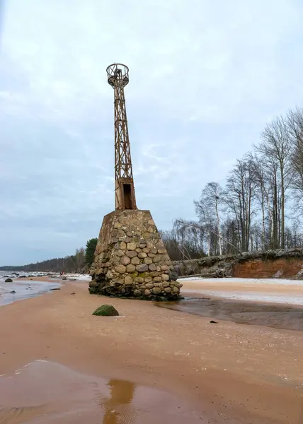 Világítótorony Romok Vad Homokos Strand Balti Tenger Partján Decemberben Vidzeme — Stock Fotó