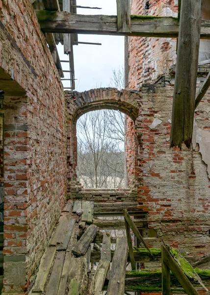 Varias Ruinas Castillo Viejo Fragmentos Ruinas Edificio Viejo Fragmentos Arruinados —  Fotos de Stock