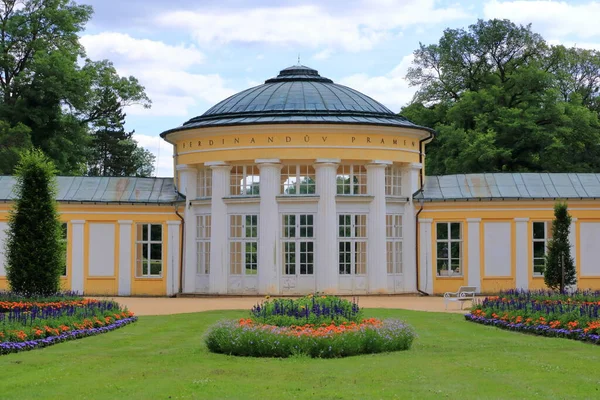 Ferdinand Spring Marianske Lazne Spa Tjeckien — Stockfoto