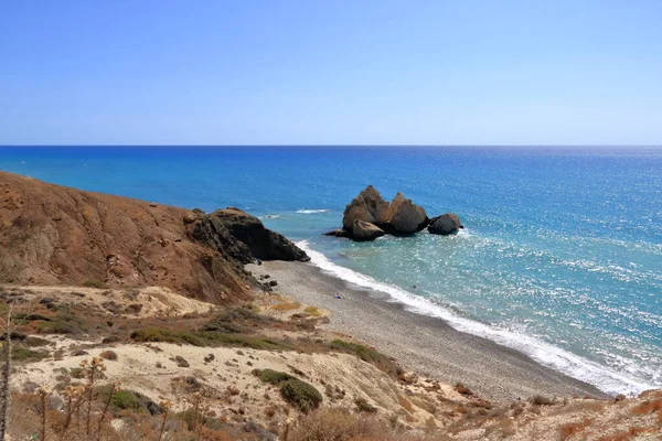 Praia Afrodite Com Pedra Pedras Afrodite Baía Água Mar Mediterrâneo — Fotografia de Stock