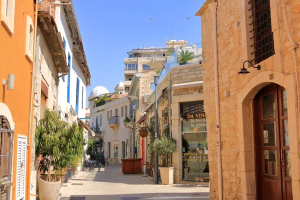 Octubre 2020 Limassol Chipre Día Soleado Casco Antiguo Vida Tranquila —  Fotos de Stock
