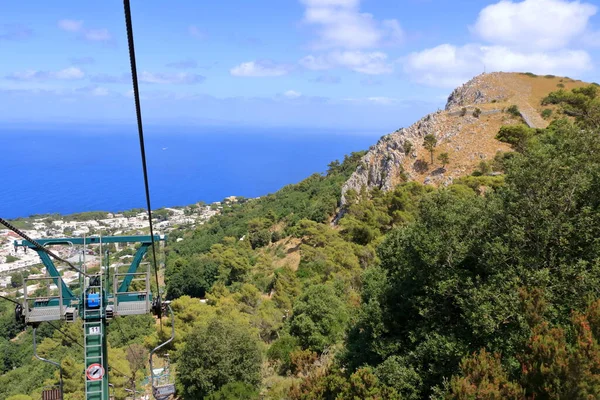 Silla Cable Funicular Sobre Isla Capri Italia —  Fotos de Stock