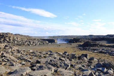 İzlanda 'da Satılık Su Şelalesi