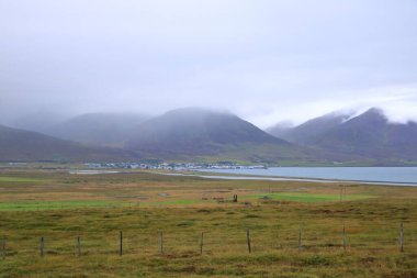 Kuzey İzlanda 'da Dalvik kasabası manzarası