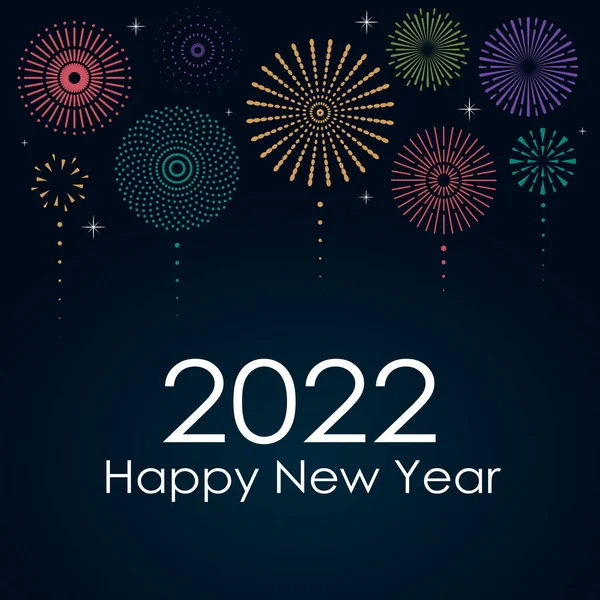 Новый 2022 год на фоне разноцветных фейерверков — стоковый вектор