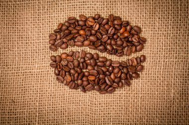 Kahve çekirdekleri çul üzerinde gelen kahve çekirdekleri
