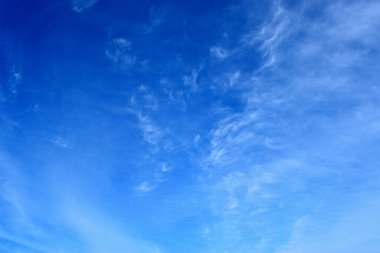 açık havada bulutlu mavi gökyüzü arkaplanı