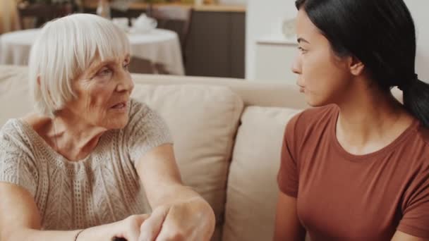 Chest Shot Positive Senior Woman Sitting Sofa Home Smiling Chatting — Stock Video