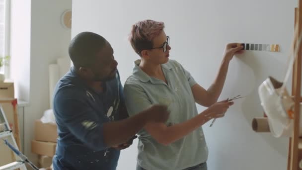 Afro American Man Caucasian Woman Looking Color Palette Discussing Interior — Stock Video