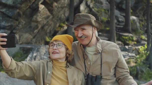 Cheerful Senior Man Woman Smiling Waving Posing Together Smartphone Camera — Stock Video