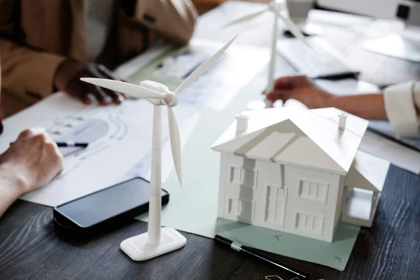 Modelo de nuevo edificio moderno — Foto de Stock