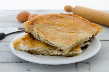 Burek, Balkan geleneksel bir yemek, Burek - pasta