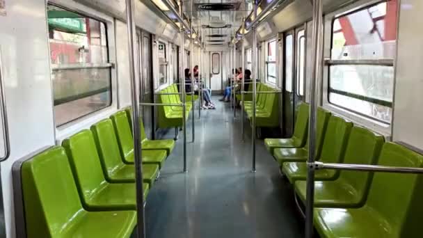Mexico City Mexiko Červenec 2020 Metro Vlak Odjíždí Stanice Mexico — Stock video