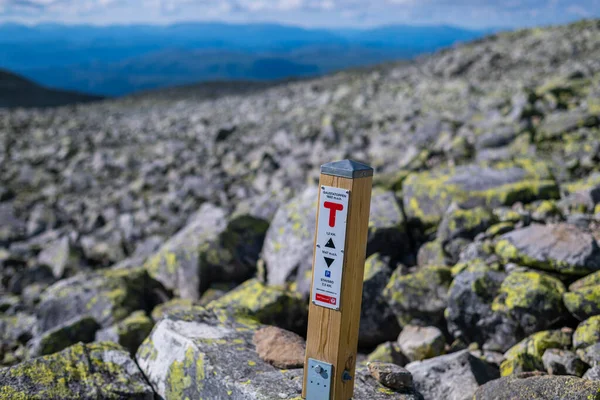 Norveç Teki Gaustatoppen Zirvesi Yolunda Güzel Bir Yaz Gününde — Stok fotoğraf