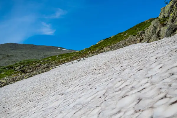 Norveç Teki Gaustatoppen Zirvesi Yolunda Güzel Bir Yaz Gününde — Stok fotoğraf