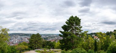 Güney Almanya ve Bergiegen bölgesinde Stuttgart 'ın yüksek çözünürlüklü panoramik görüntüleri