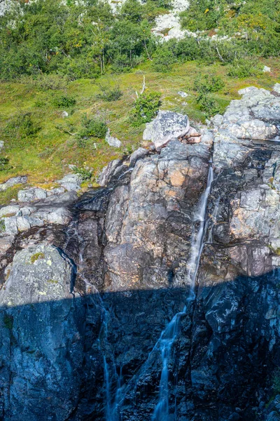 Fotos Cursos Agua Noruegos Por Montaña Cascadas —  Fotos de Stock