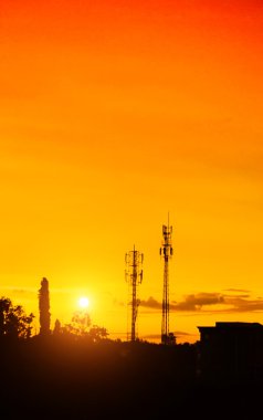 siluet antenle günbatımı gökyüzü