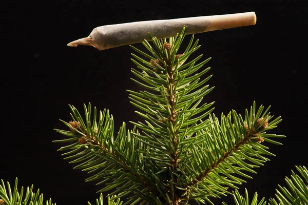 Festive Christmas Tree Jamb Marijuana Form Christmas Tree Toy — Stock Photo, Image