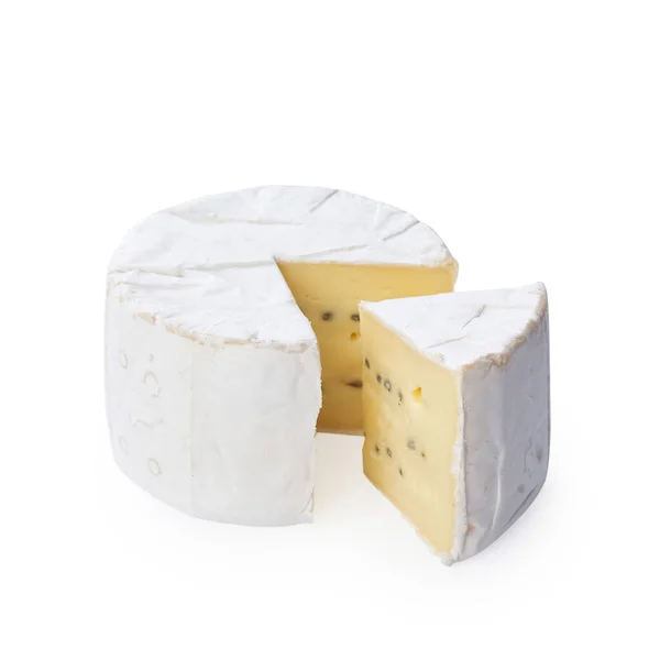 白地に隔離されたカマンベール型チーズ カムベルトブリとブルー型の混合物 — ストック写真