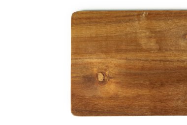 Tahta kesme tahtası beyaz arka planda izole edilmiş. Üst manzara, düz.