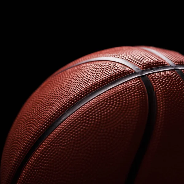 Dramático Bola Basquete Leve Fundo Preto Close Com Espaço Branco — Fotografia de Stock