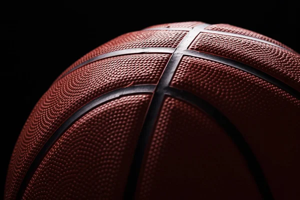 Basketbal Zblízka Černý Pozadí — Stock fotografie