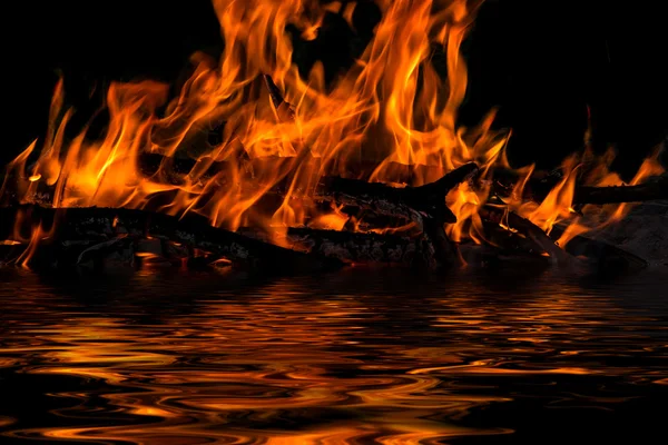 Flame fire water reflection — Stock Photo, Image