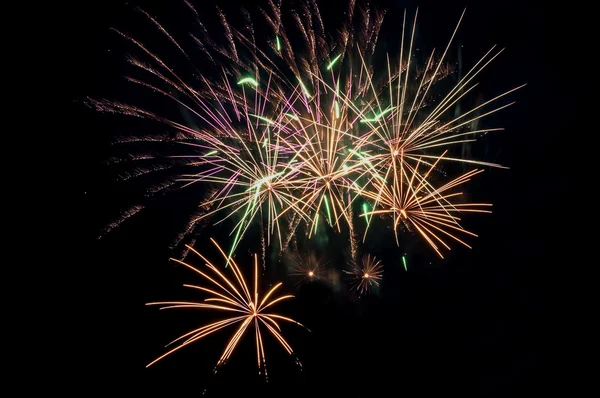 Saudação fogos de artifício — Fotografia de Stock