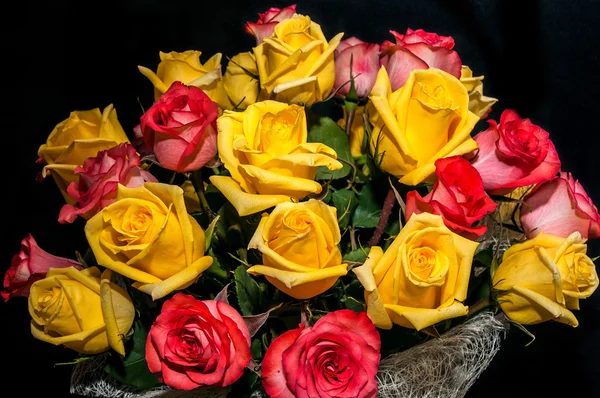 Yellow red rose bouquet — Stock Photo, Image