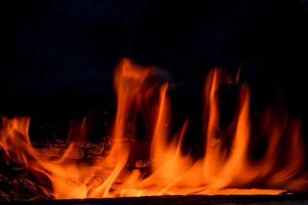 Oheň plamen ohně proudech — Stock fotografie