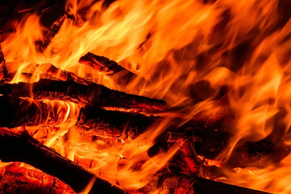 Fire flame bonfire spurts — Stock Photo, Image