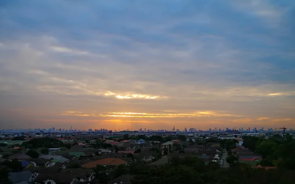 Abenddämmerung in Thailand. — Stockfoto