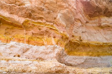 Katman taş kırmızı