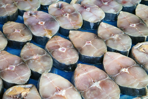 Pesce salato sul mercato — Foto Stock