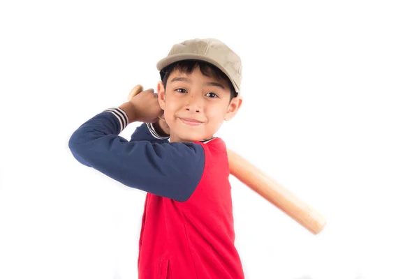 Niño pequeño tomando bate de béisbol sobre fondo blanco — Foto de Stock