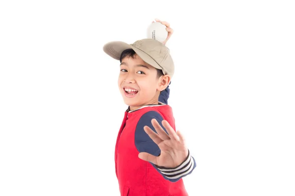 Kleiner Junge nimmt Baseballschläger auf weißem Hintergrund — Stockfoto