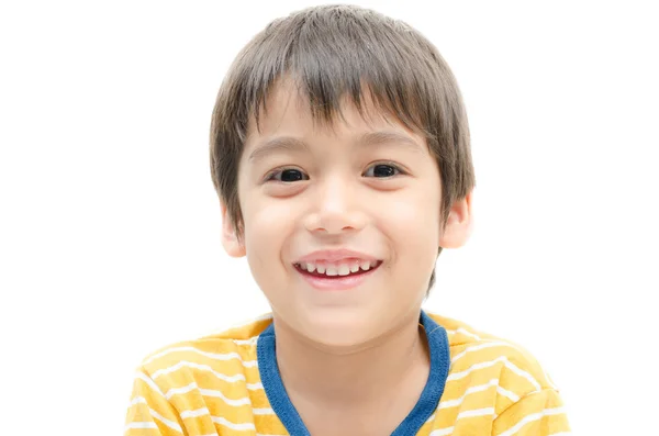 Piccolo ragazzo ritratto faccia da vicino su sfondo bianco — Foto Stock