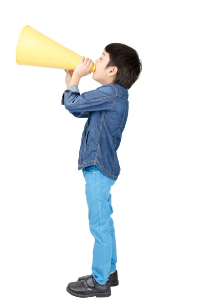 Kleine jongen schreeuwen op witte achtergrond — Stockfoto