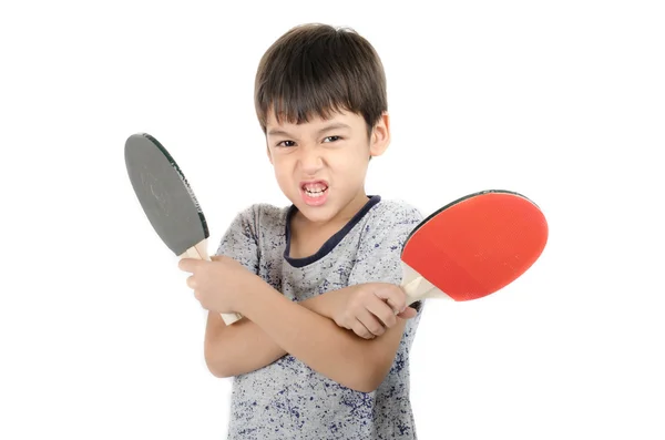 Kleiner Junge spricht Tischtennisschläger auf weißem Hintergrund — Stockfoto