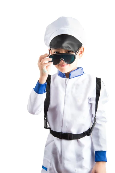 Pequeño niño fingir como un piloto astronauta — Foto de Stock