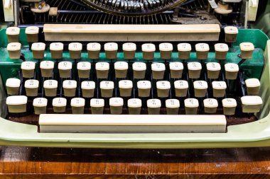 eski daktilo klavyesi 