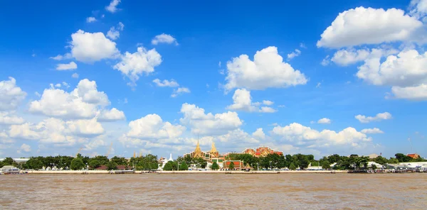 Wat pra kaew und der große Palast in Bangkok, Thailand — Stockfoto