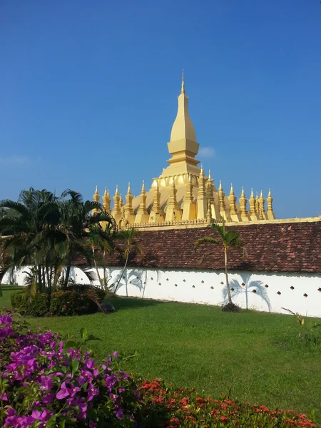 Ступа Фат Луанг во Вьентьяне, Лаос — стоковое фото