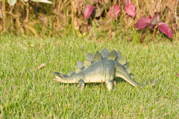 Juguete dinosaurio Stegosaurus —  Fotos de Stock