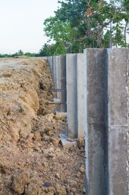 Toprak erozyonu önlemek için Beton İnşaat