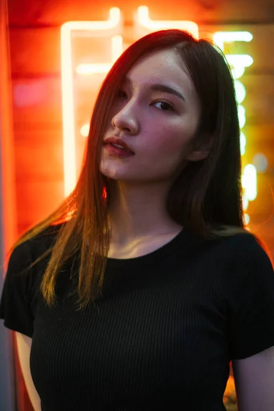 Retrato Moda Linda Hipster Asiático Jovem Mulher Camisa Preta Sobre — Fotografia de Stock