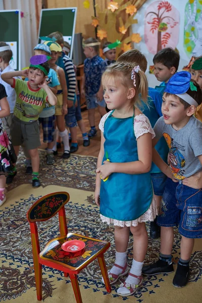 Kinderen op de kleuterschool — Stockfoto