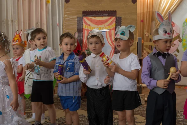 Kinderen op de kleuterschool — Stockfoto